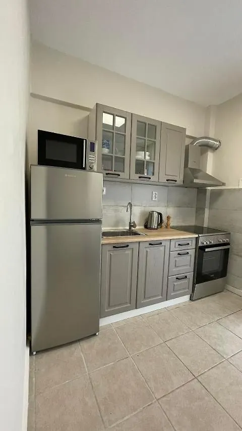Kostalek Apartment Peraia